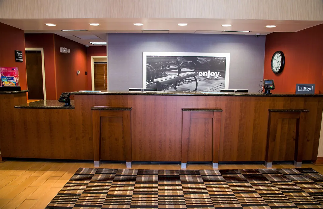 Hampton Inn Lewisburg-1