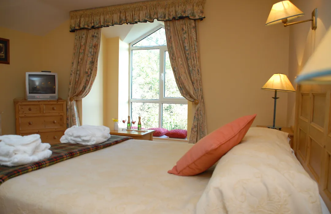 Dingle Benners Hotel-1
