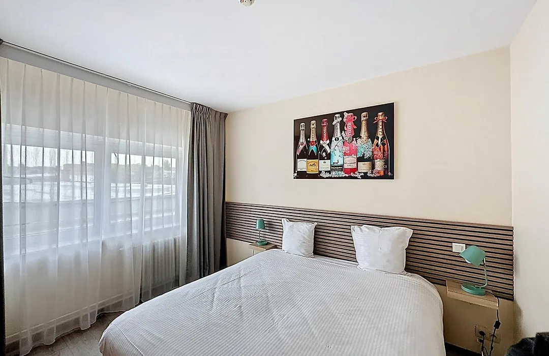 Slina Hotel Brussels-1