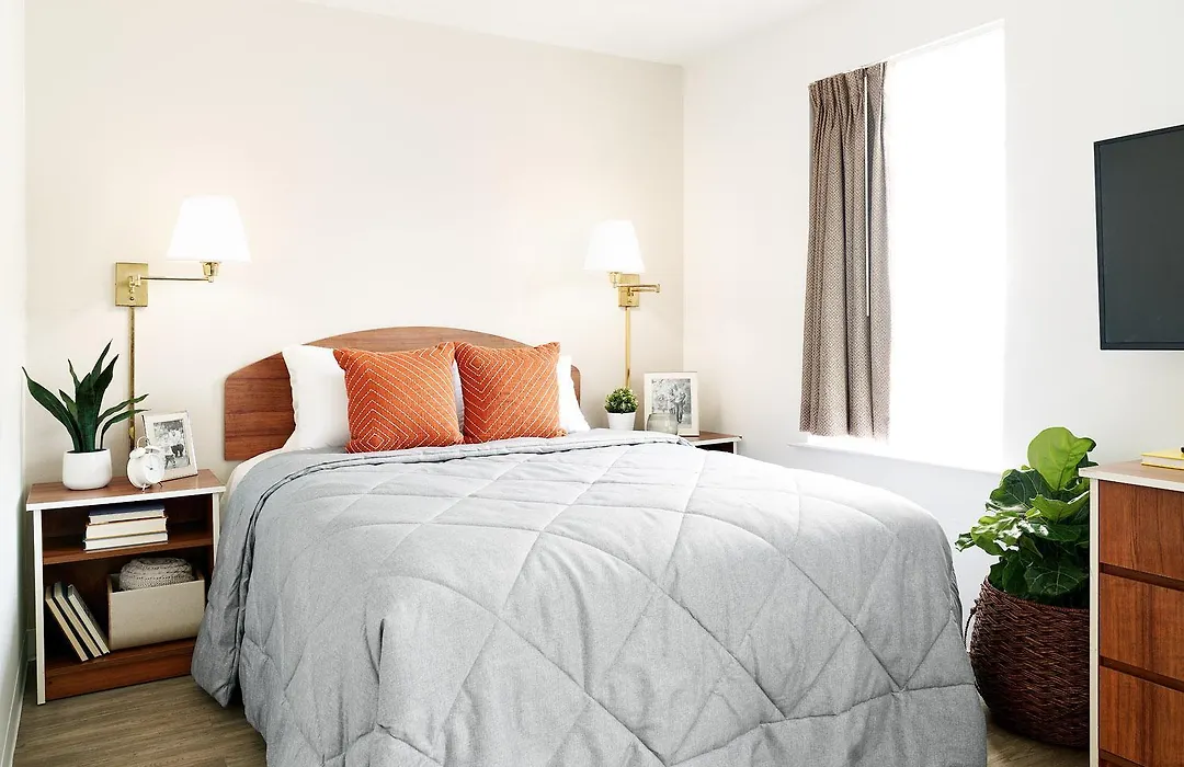 Intown Suites Extended Stay Houston Tx Webster - Nasa-1