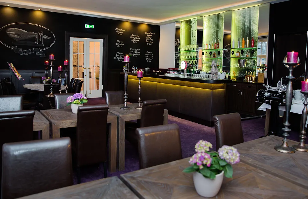 Parkhotel FRITZ am Brunnen-1