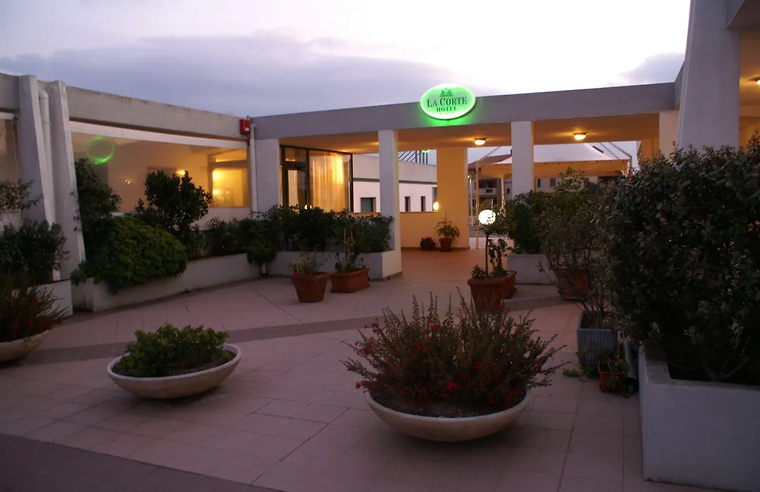Hotel La Corte-1
