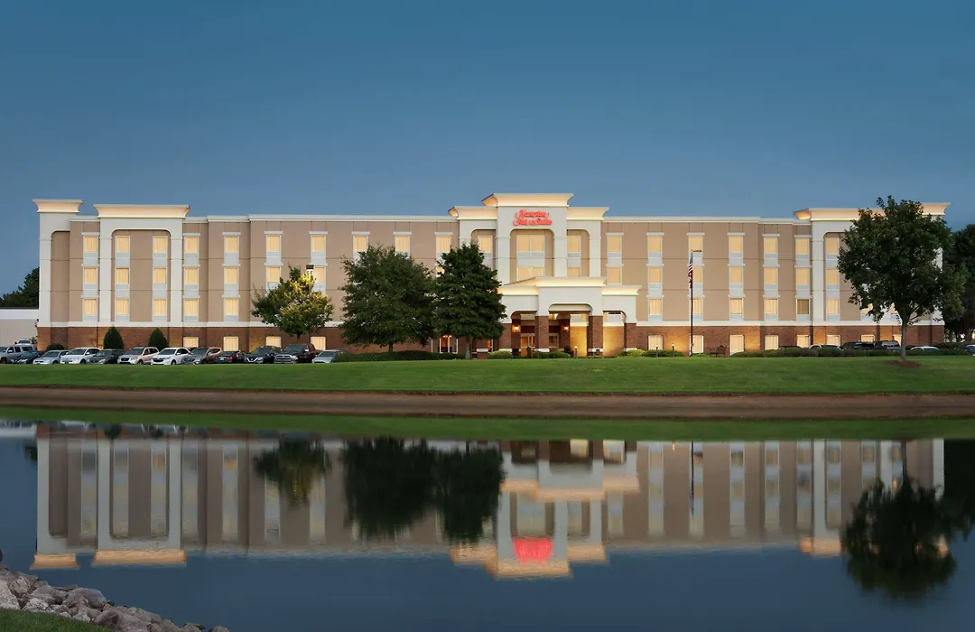 Hampton Inn & Suites Montgomery-Eastchase-1