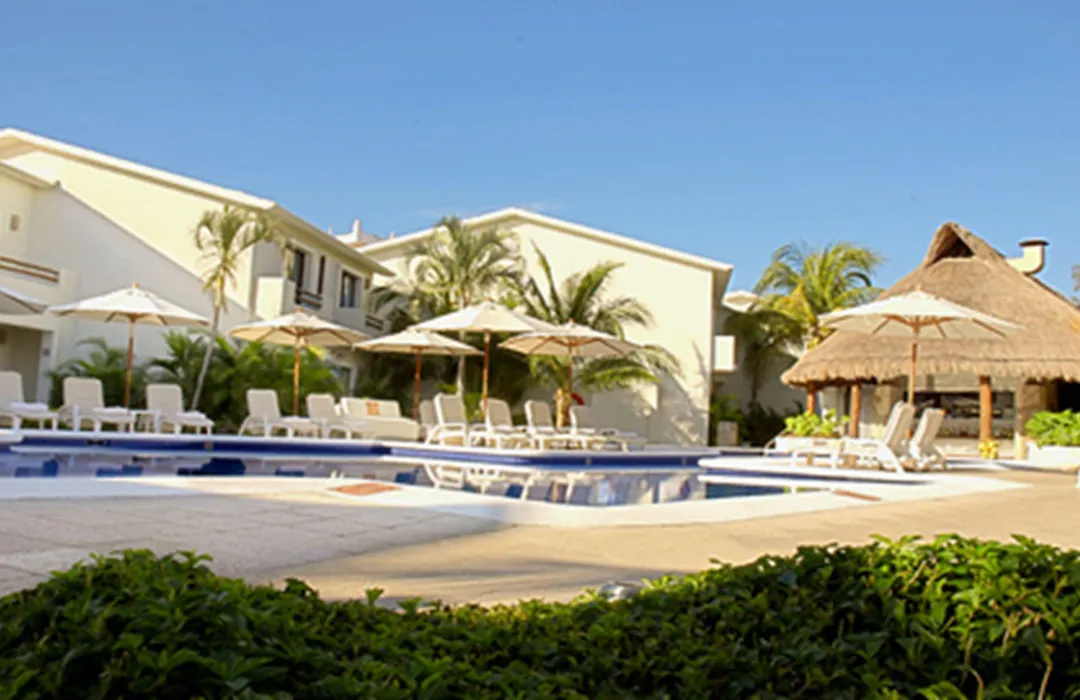 Laguna Suites Golf & Spa-1