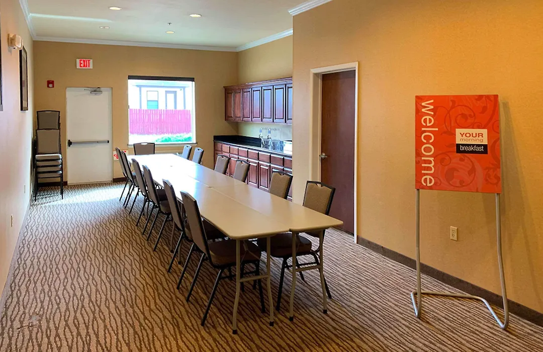 Comfort Suites Texas Ave-1