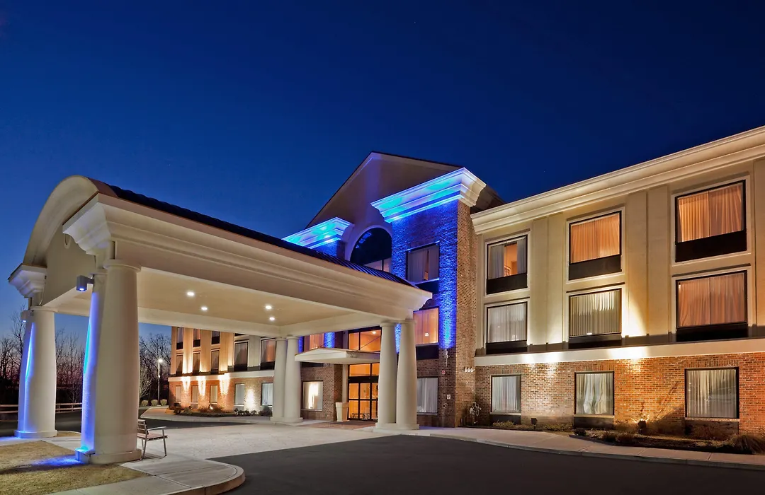 Holiday Inn Express Hotel & Suites Clifton Park By Ihg-1