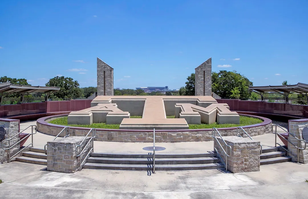 Holiday Inn & Suites College Station-Aggieland By Ihg-1