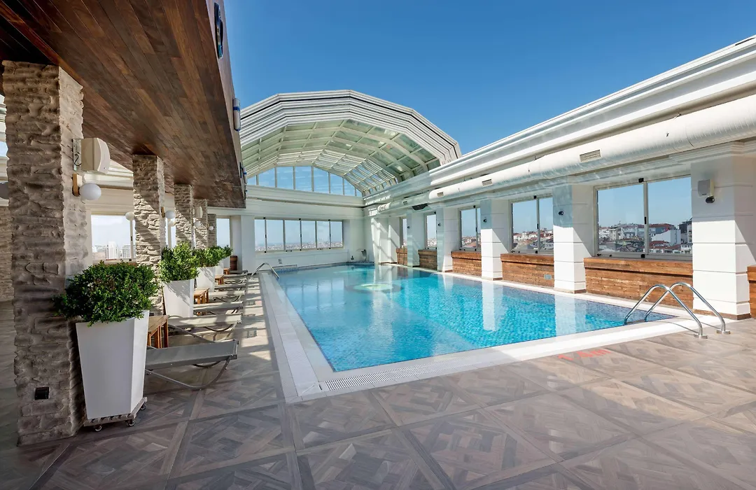 Ramada Plaza By Wyndham Istanbul City Center (Adults Only)-1