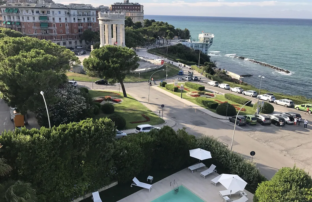 Grand Hotel Passetto-1