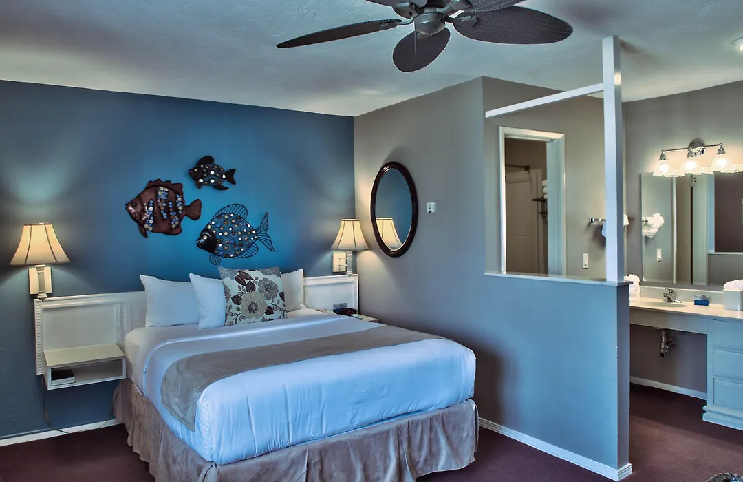 Lovers Point Inn-1