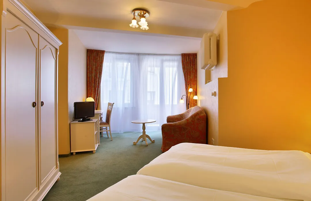 Hotel Bellmoor im Dammtorpalais-1