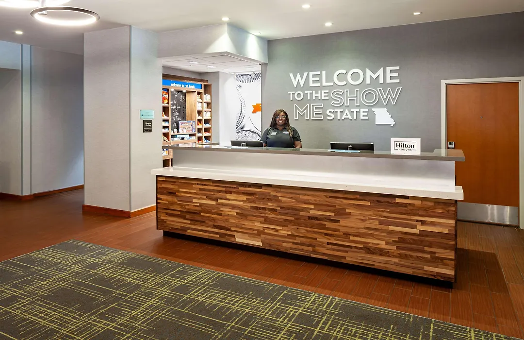 Hampton Inn & Suites St. Louis At Forest Park-1
