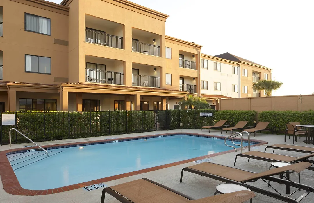 Courtyard By Marriott Brownsville-1