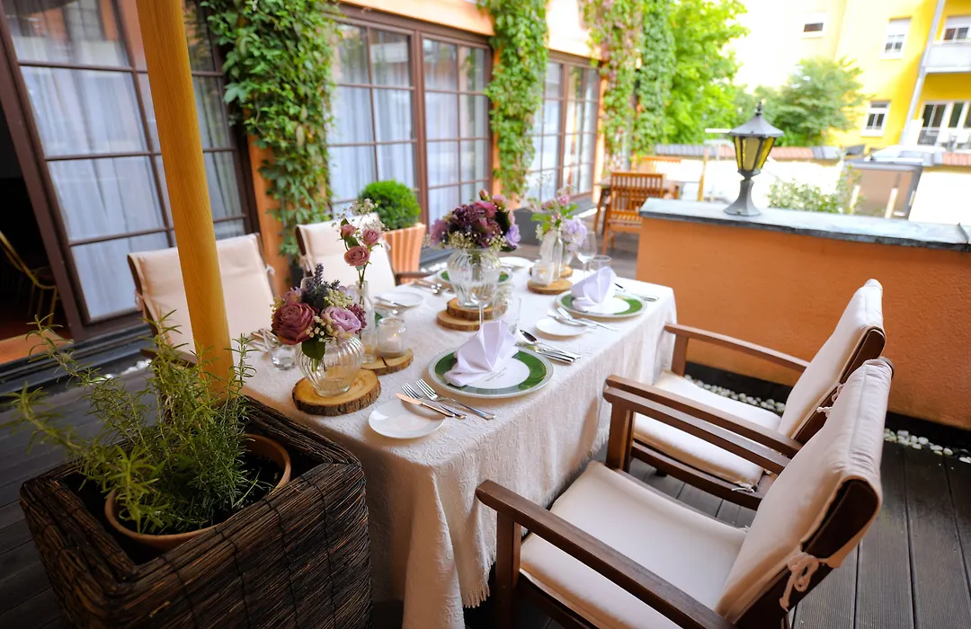 Hotel Bayerischer Hof-1