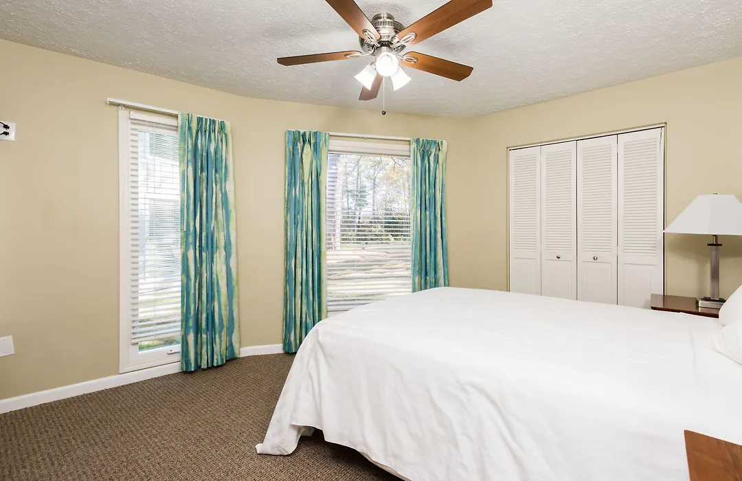 Country Club Villas-1