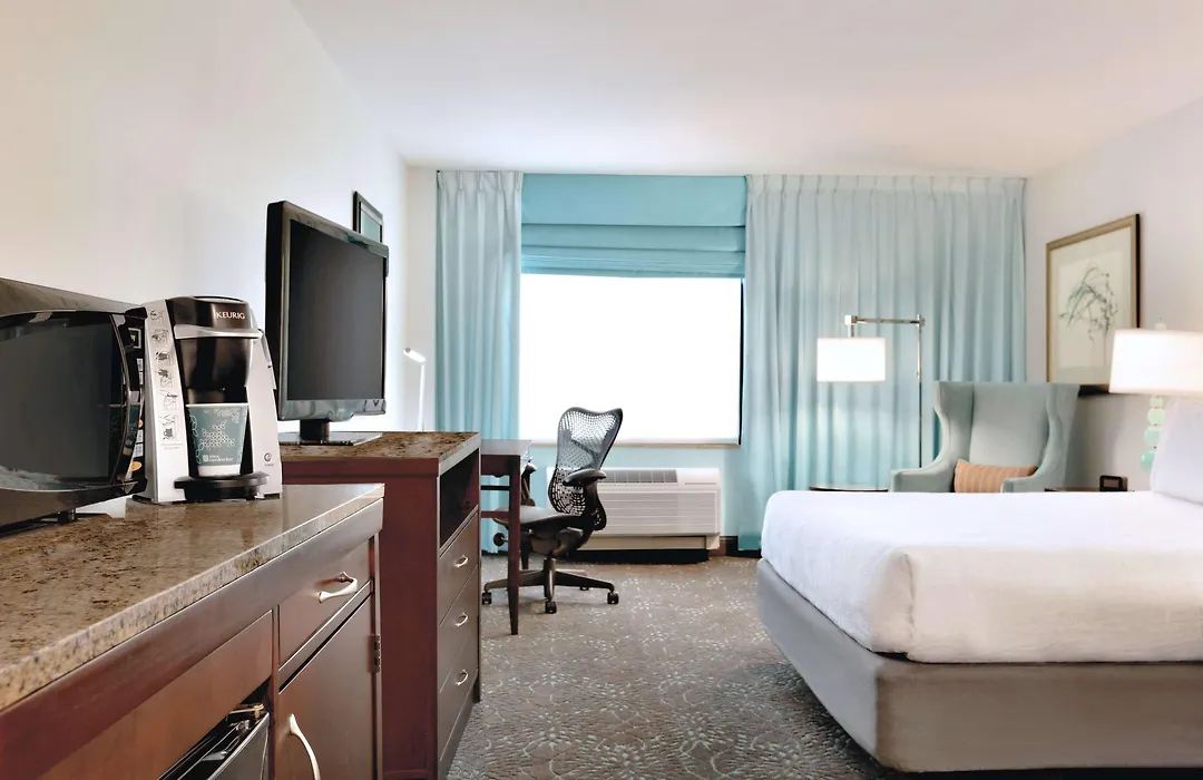 Hilton Garden Inn Worcester-1
