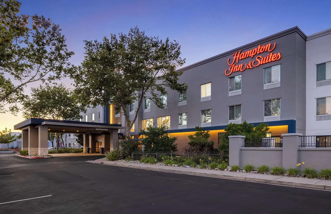 Hampton Inn & Suites Yuba City-1