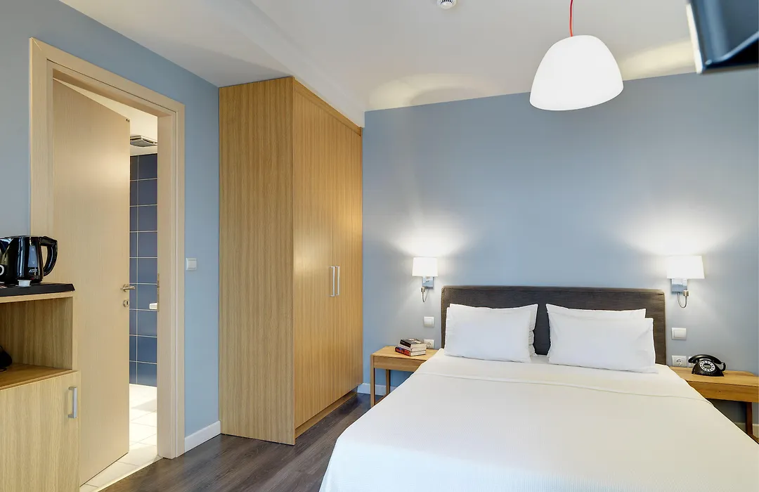 Phidias Piraeus Hotel-1
