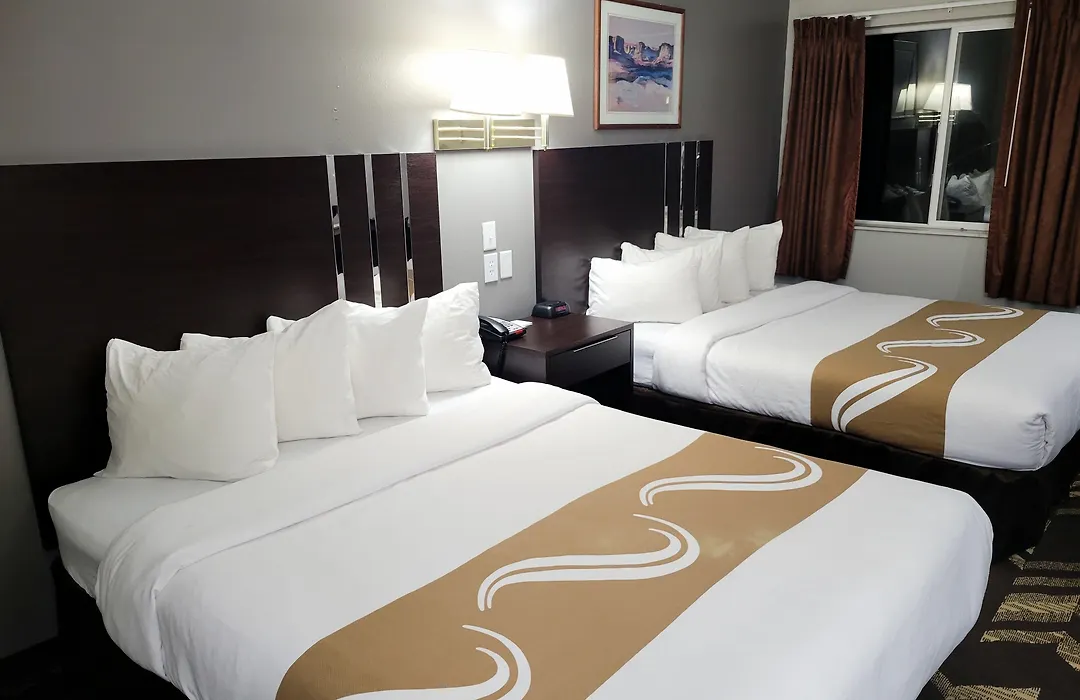 Quality Inn & Suites Salina National Forest Area-1