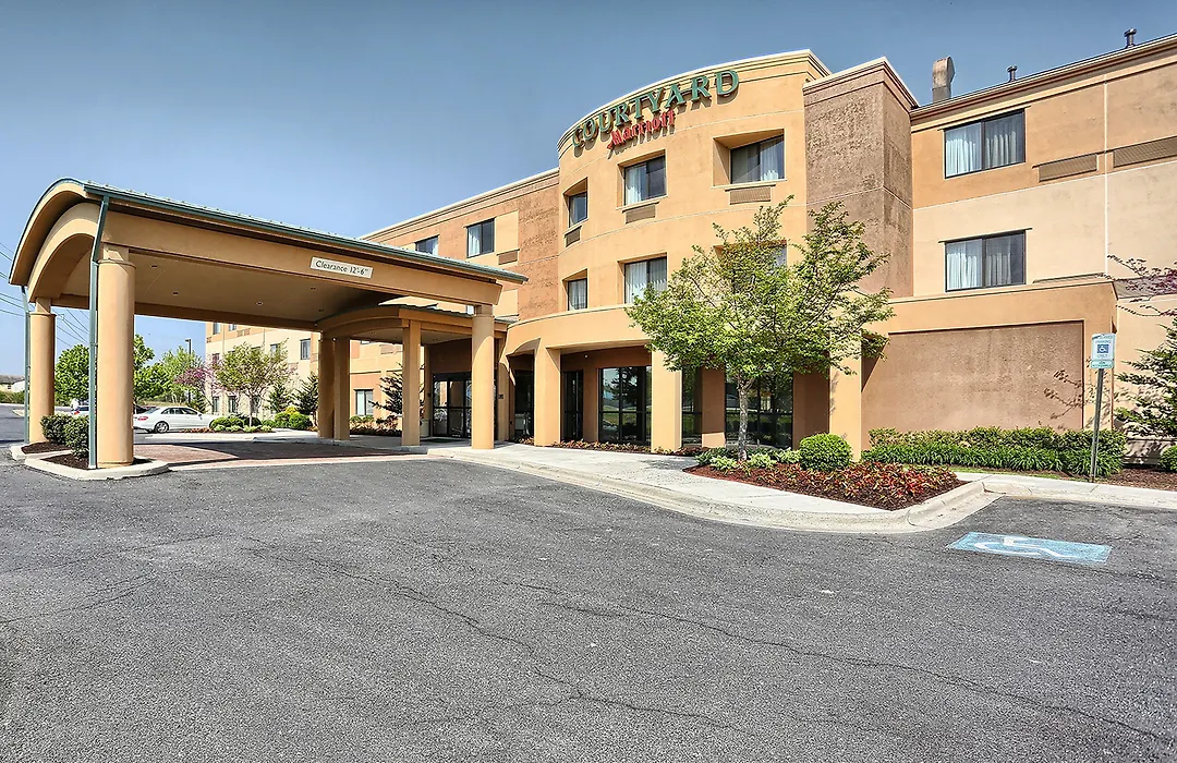 Courtyard By Marriott Harrisburg West/Mechanicsburg-1