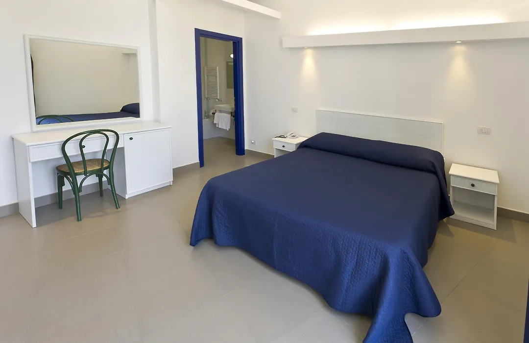 Hotel Eden-1