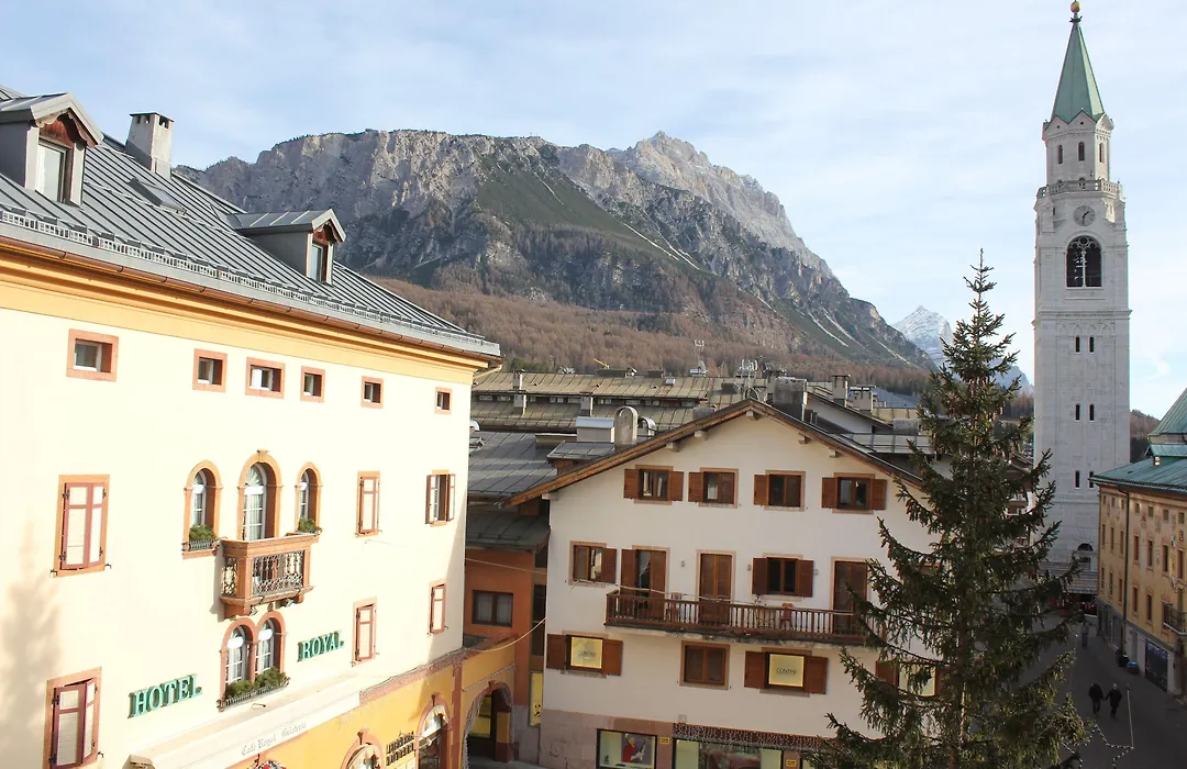 Royal Hotel Cortina-1