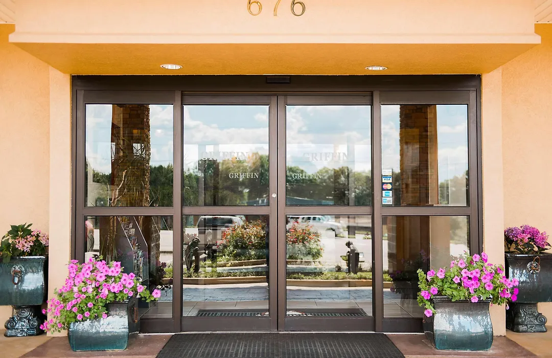 Americas Best Value Inn & Suites-Griffin-1
