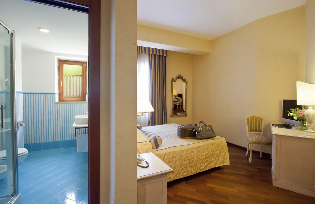 Punta Campanella Resort&Spa-1