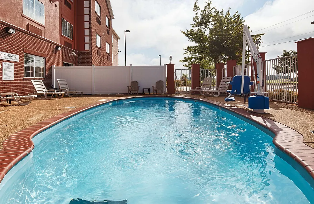 Best Western Plus Olive Branch Hotel & Suites-1