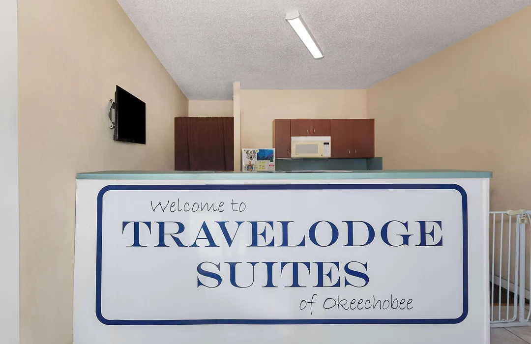 Travelodge Suites By Wyndham Lake Okeechobee-1