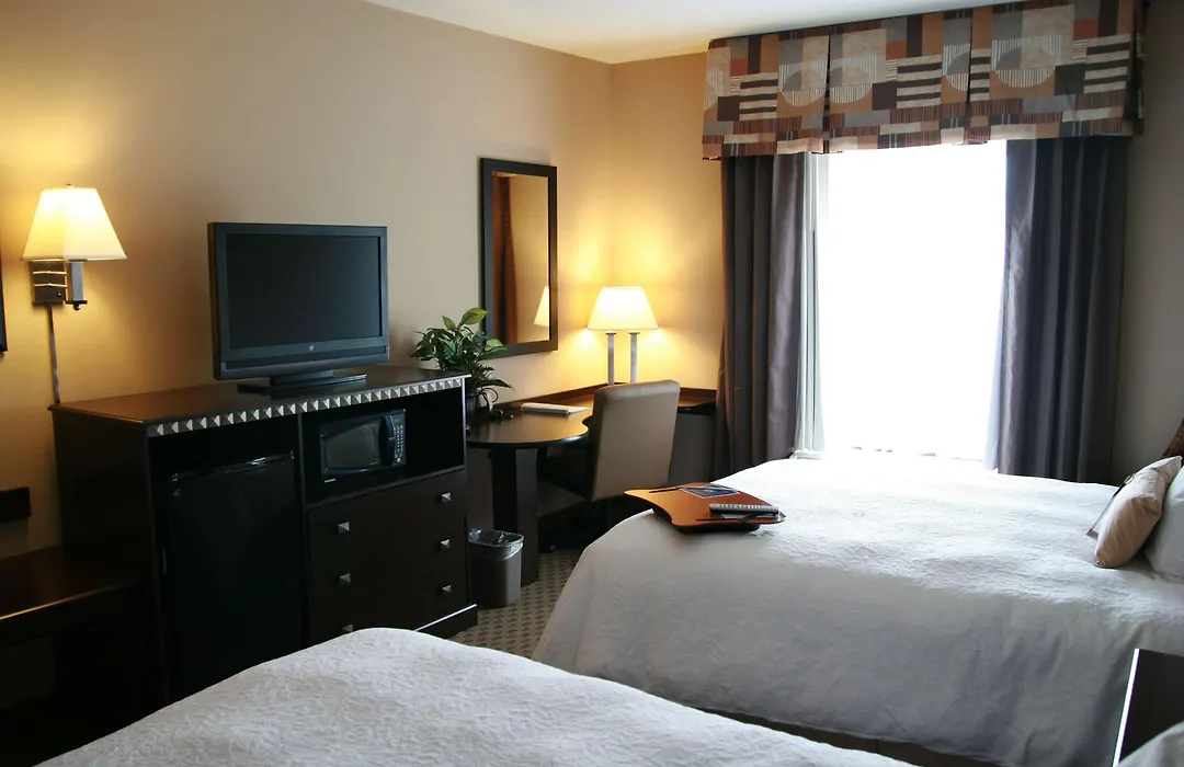 Hampton Inn Topeka-1