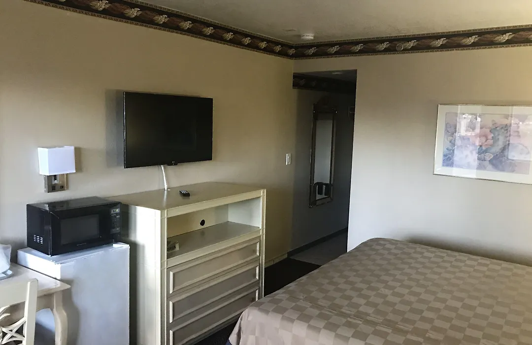Highland Inn Las Vegas-1