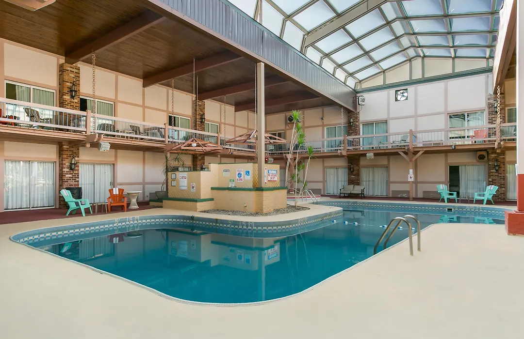 Eisenhower Hotel And Conference Center-1