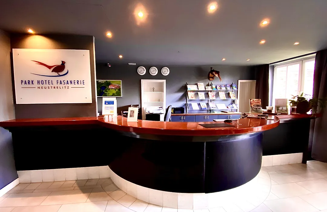 Park Hotel Fasanerie Neustrelitz-1