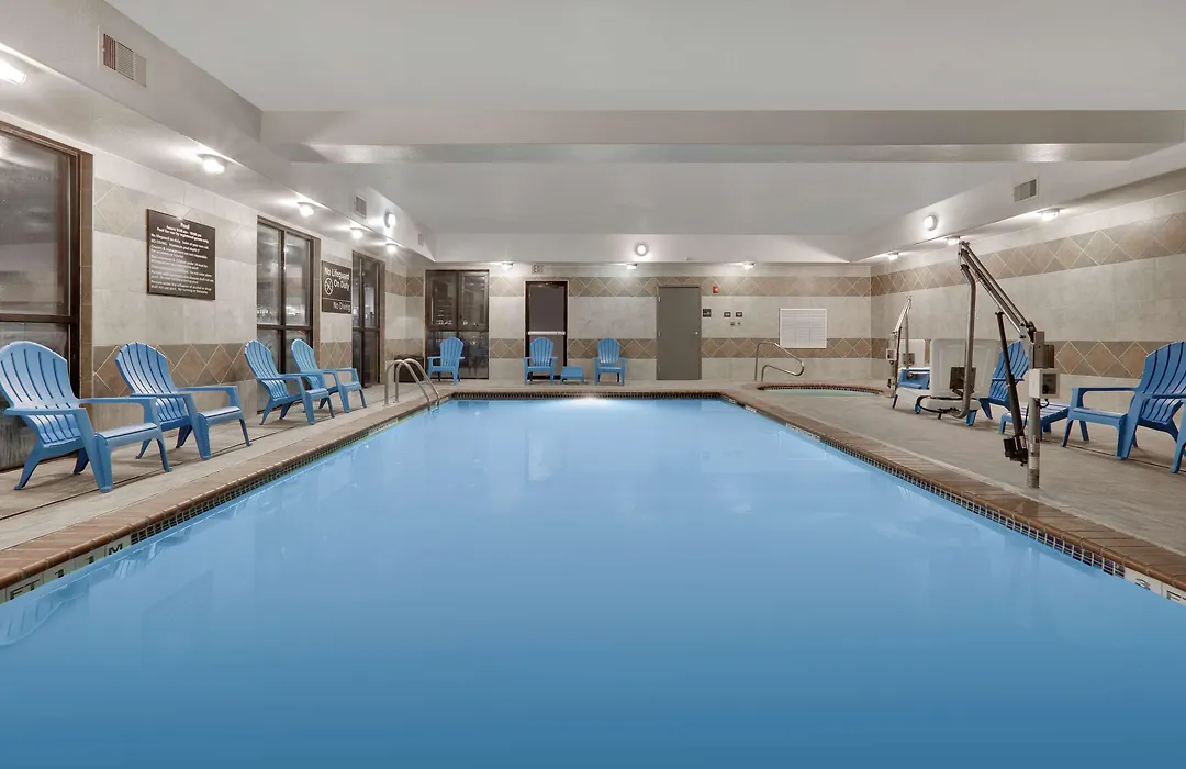 Hampton Inn & Suites Childress-1
