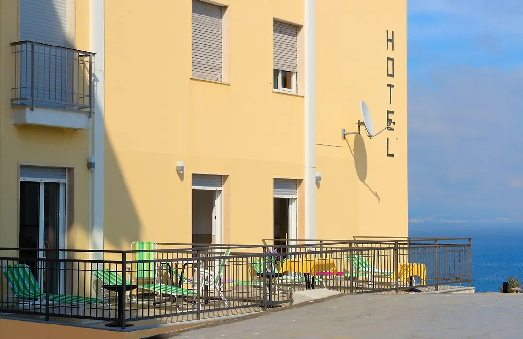 Hotel Puntabella-1