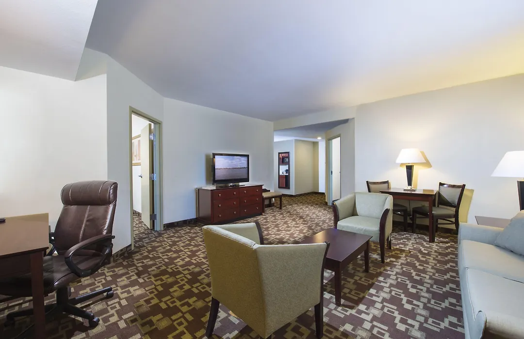 Holiday Inn Express Hotel & Suites Port St. Lucie West By Ihg-1