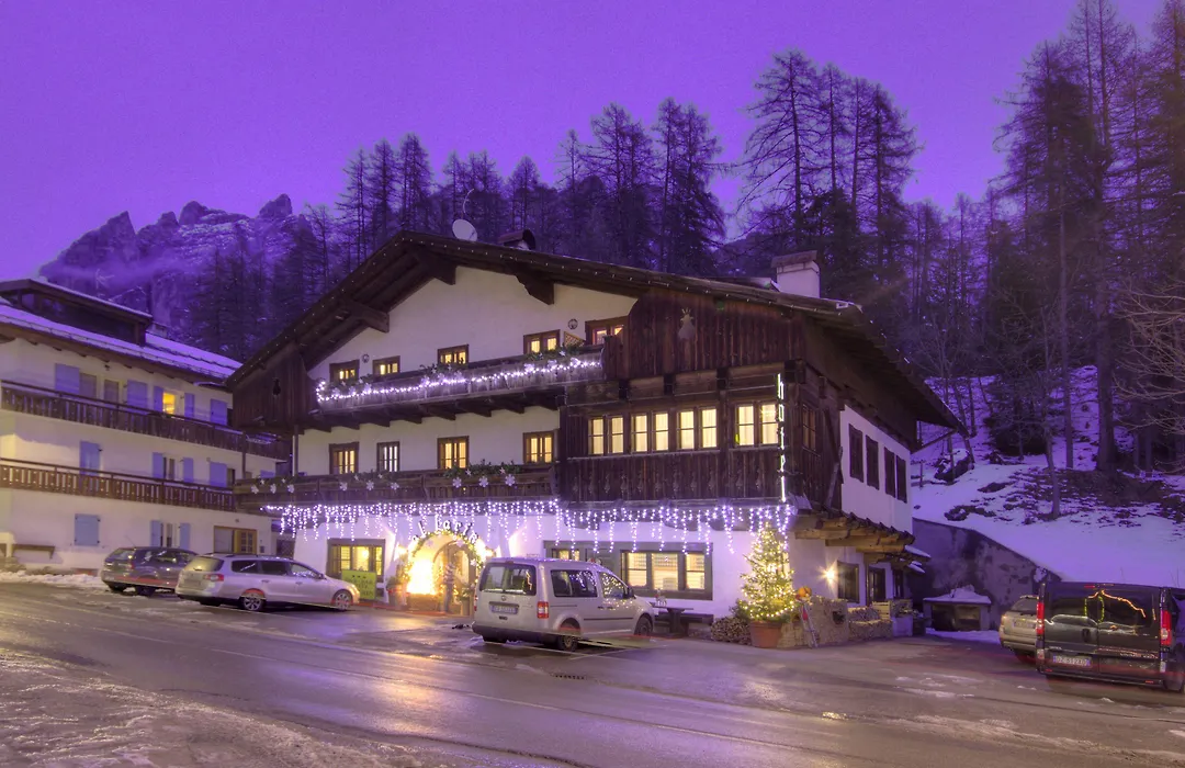 Hotel Al Larin-1