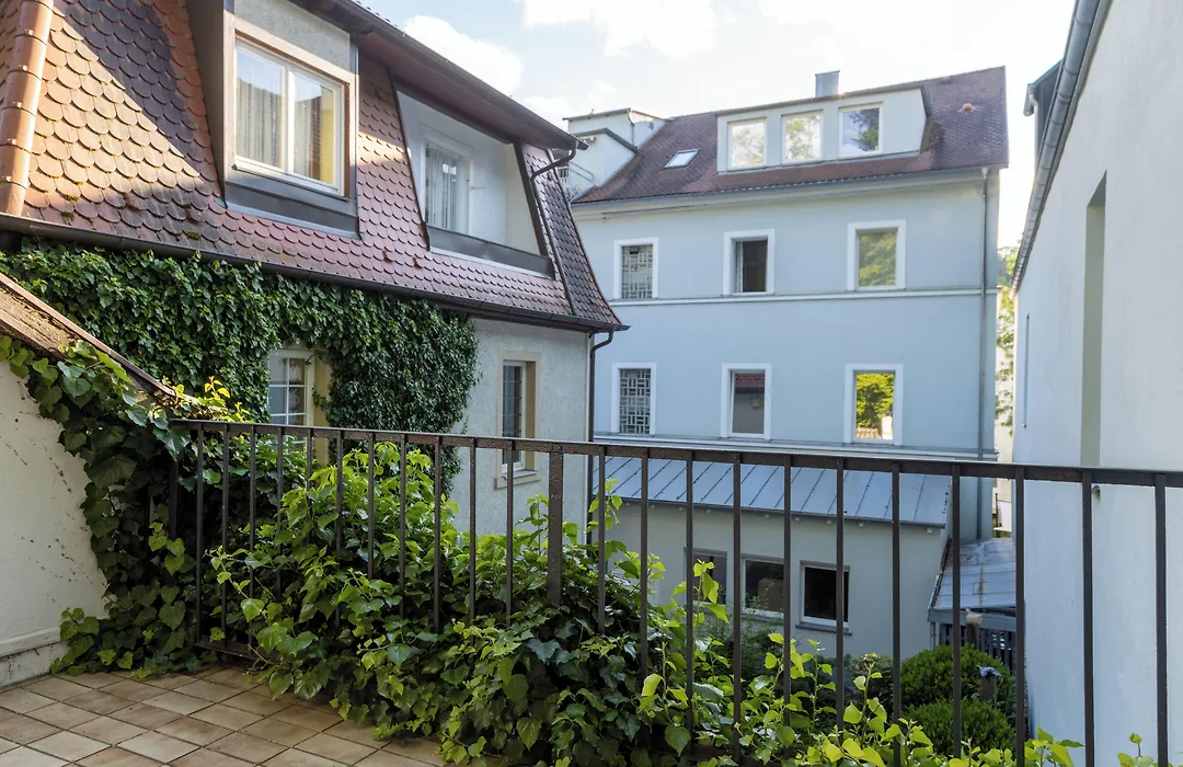 Hotel Weisses Haus-1