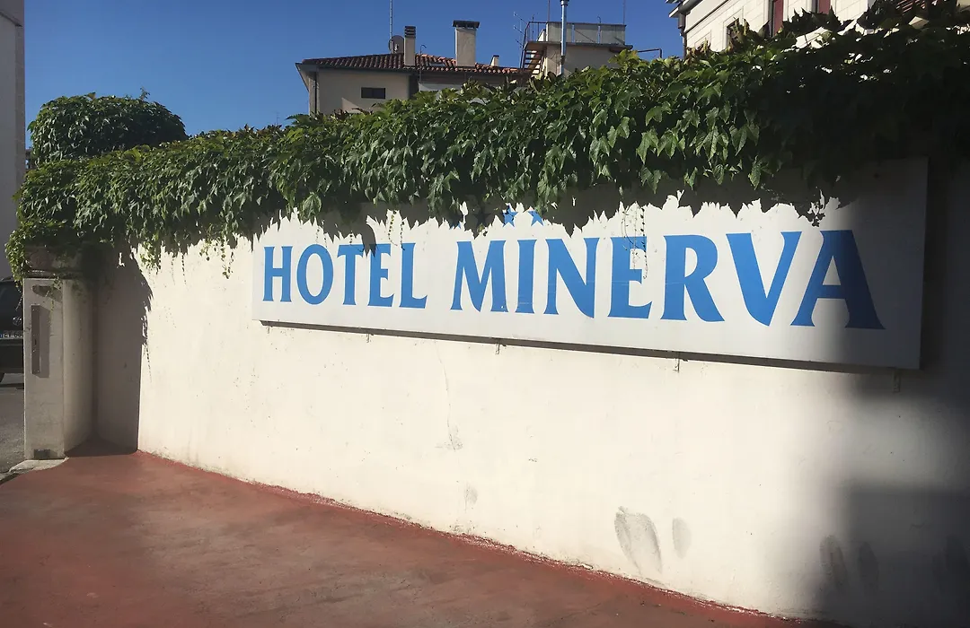 Hotel Minerva-1