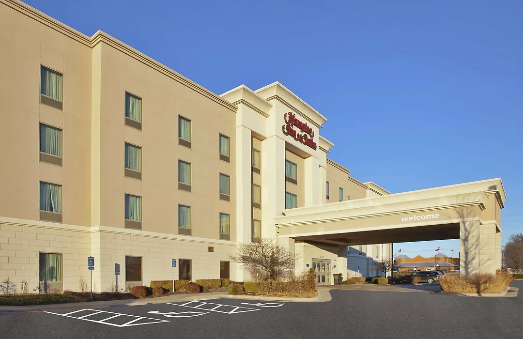 Hampton Inn & Suites Wichita-Northeast-1