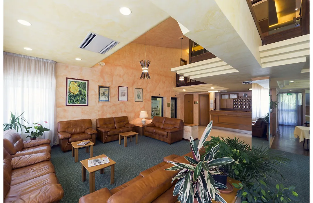 Hotel Pennile-1