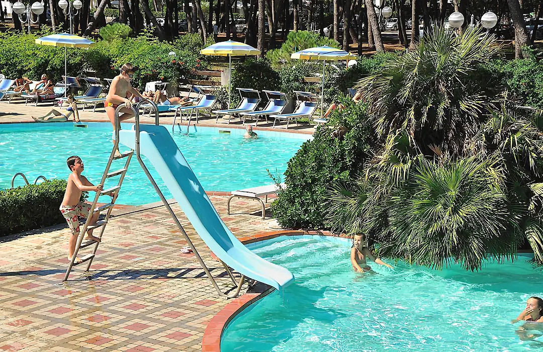Hotel Ausonia-1
