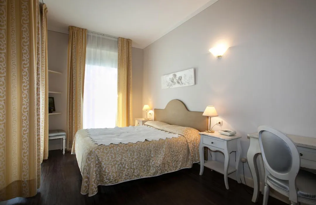 Hotel Marconi-1