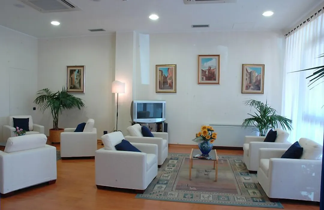 Hotel La Vela-1