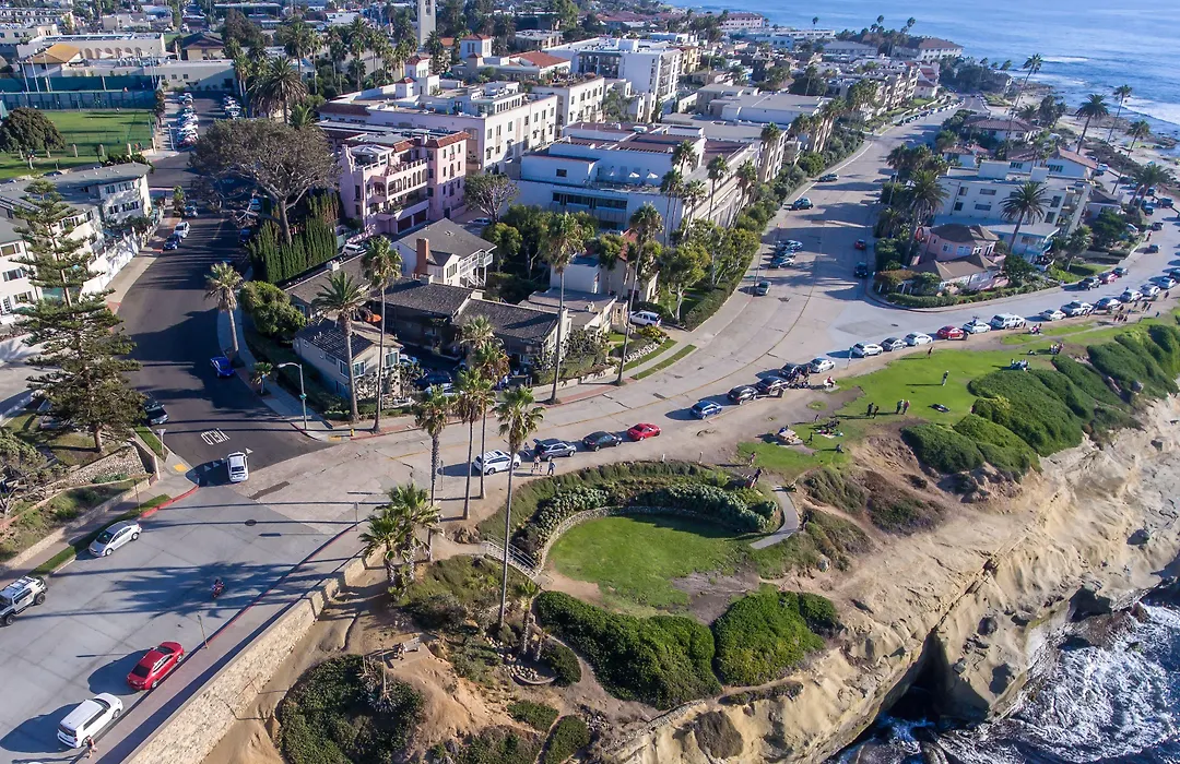 Scripps Inn-1