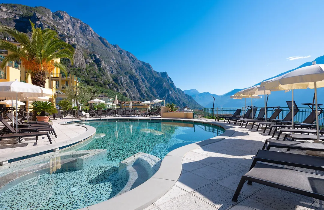 Hotel Cristina-1