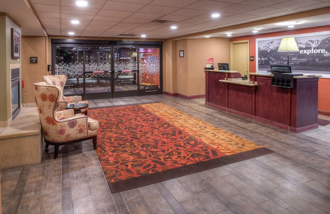 Hampton Inn & Suites Rifle-1