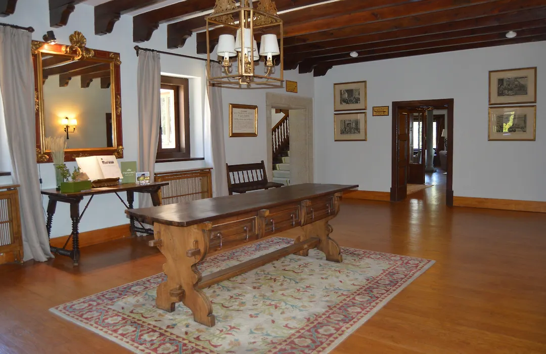 Parador De Gredos-1