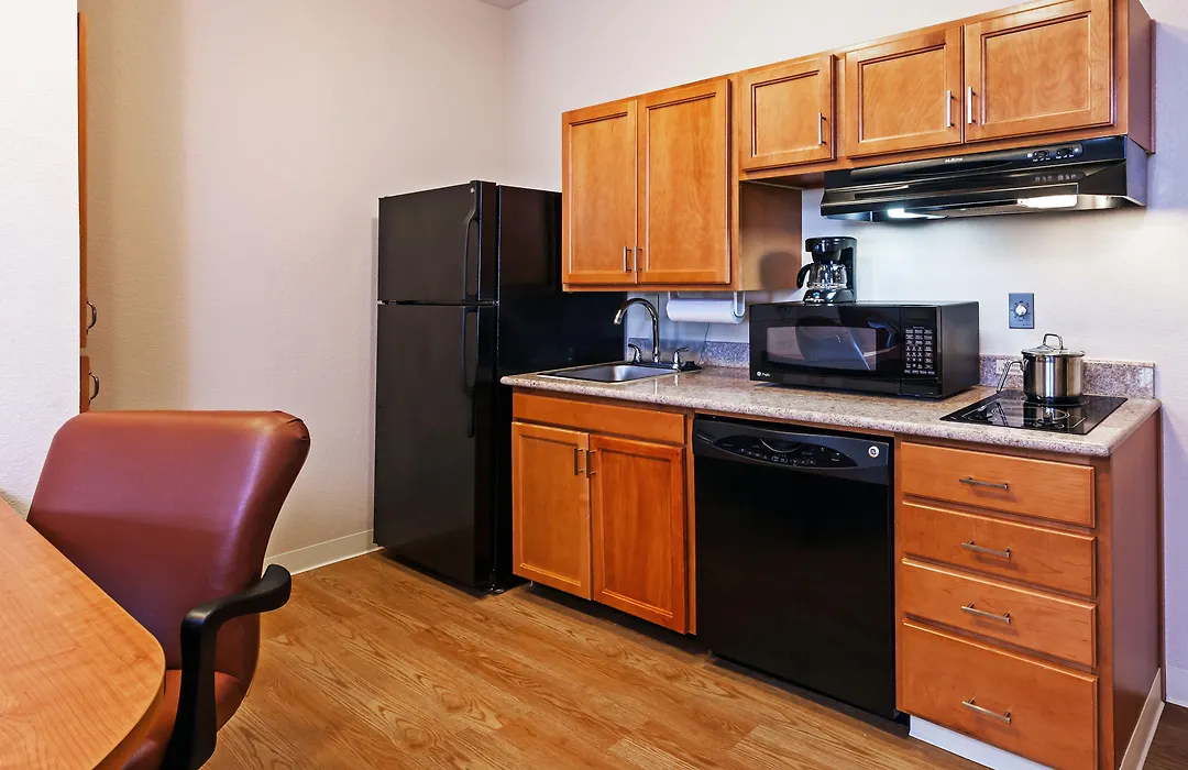 Candlewood Suites Pearland By Ihg-1